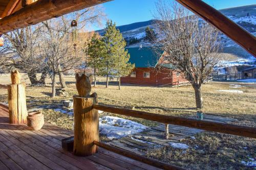Rustic Livingston Ranch House With Mtn Views!