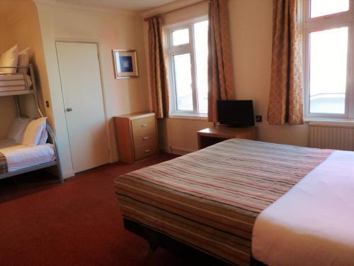 The Kilbirnie Hotel