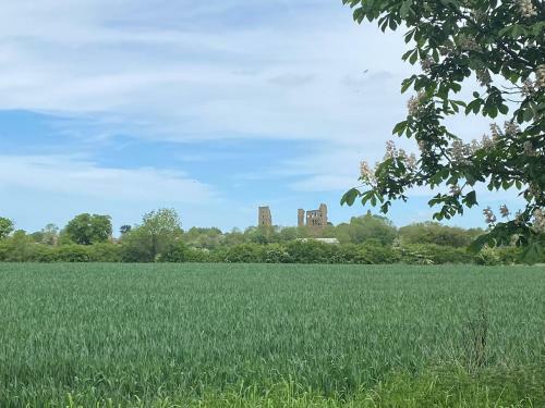 Cosy Cottage Right Next To Sheriff Hutton Castle.