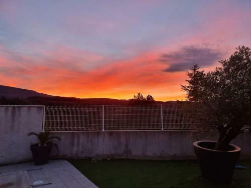 Villa Individuelle Avec 2 Piscines Priv�es