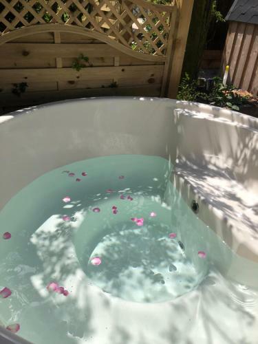 Luxury Mary's Croft With Swedish Hot Tub