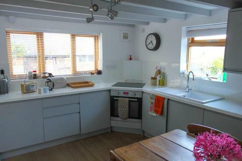 Rural Cottage Getaway