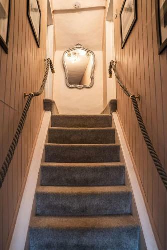 Charming 2 Bed Cottage In North Molton With Hottub