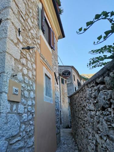 Hotel Albergo Diffuso La Castellana ? Camera Della Dama?