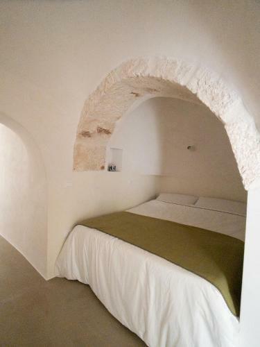 Trullo Fiorone With Private Pool