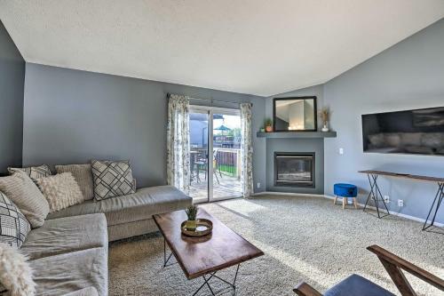 Pet-friendly Omaha Family Home With Bbq Deck!