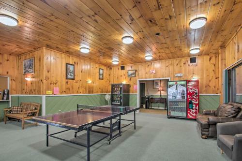 Apartamento Bartlett Condo With Pool Access - Near Skiing!
