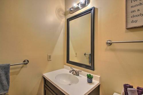 Apartamento Bartlett Condo With Pool Access - Near Skiing!