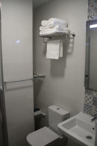 Hostal Baixo A Lua Rooming