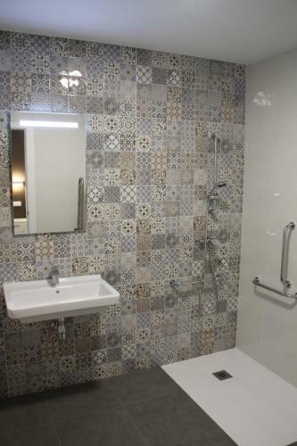 Hostal Baixo A Lua Rooming