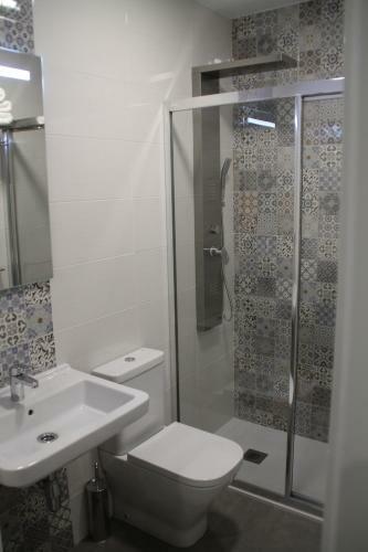 Hostal Baixo A Lua Rooming