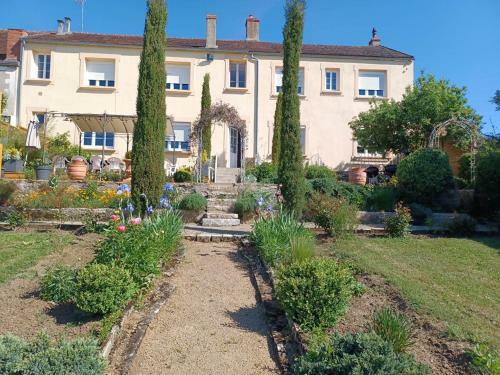 Gite De La Vall�e Du Serein