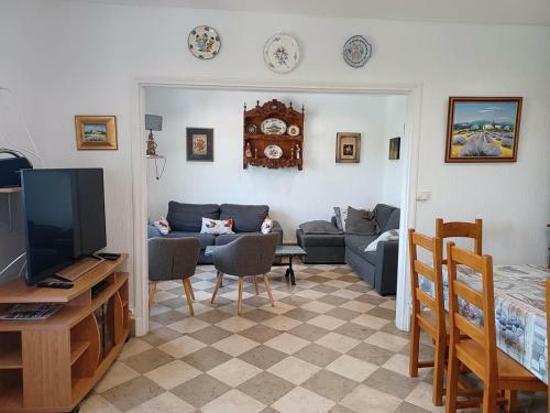 Gite De La Vall�e Du Serein