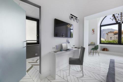 Hostal Iommella Luxury Rooms