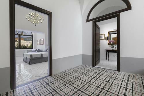 Hostal Iommella Luxury Rooms