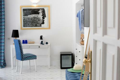 Hostal Iommella Luxury Rooms