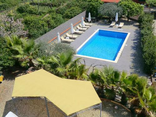 Apartment With Air Conditioning And Salt Pool