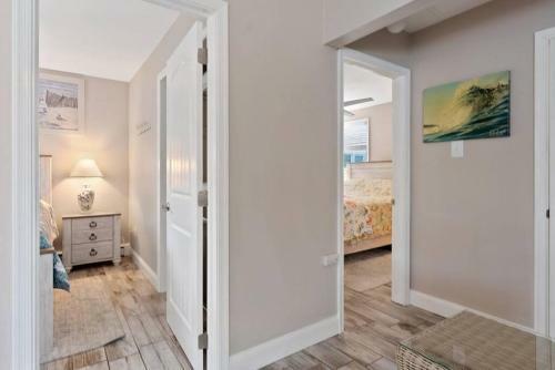 Unit A Front 1st Fl Beach Chic Patio Near Lighthouse AC