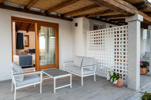 Hostal Coro E Bentu Rooms & View