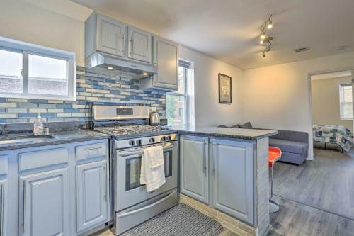 Laid-back Weehawken Apartment About 3 Mi To Nyc!