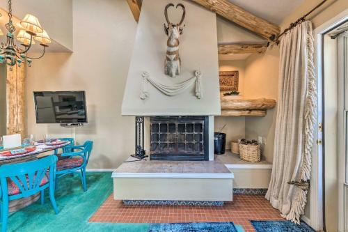 Eclectic Home With Deck 4 Mi To Ski Cloudcroft