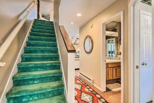 Eclectic Home With Deck 4 Mi To Ski Cloudcroft