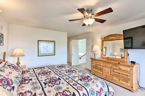 Scenic Angel Fire Retreat With Deck And Hot Tub!