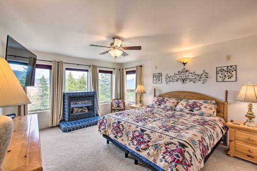 Scenic Angel Fire Retreat With Deck And Hot Tub!
