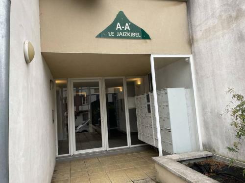 Apartment Hendaye, 1 Bedroom, 3 Persons - Fr-1-104-165