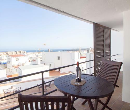 Tarifa Apartamentos Los Silos By Lightbooking