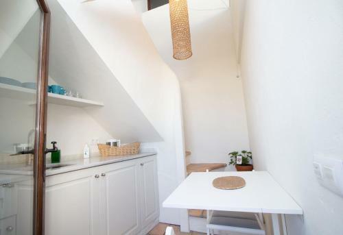 Tarifa Apartamentos Los Silos By Lightbooking