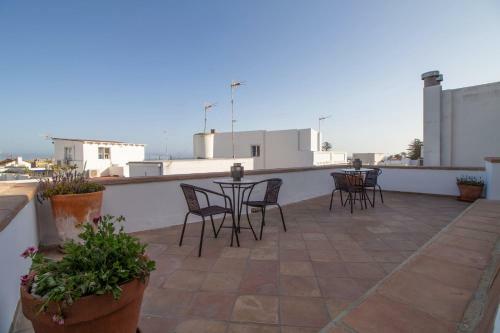 Tarifa Apartamentos Los Silos By Lightbooking