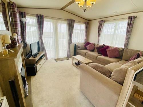 U6 Sand Le Mere Holiday Village