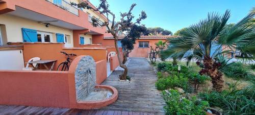 Apartamento Studio Avec Wifi A Hyeres