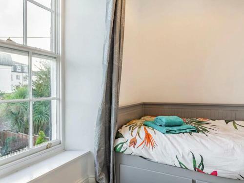 Impeccable Period 3-bed Villa In Torquay