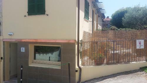 Hostal La Lupinella Room