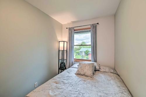 Lakefront Gloversville Home With Beach And Dock!