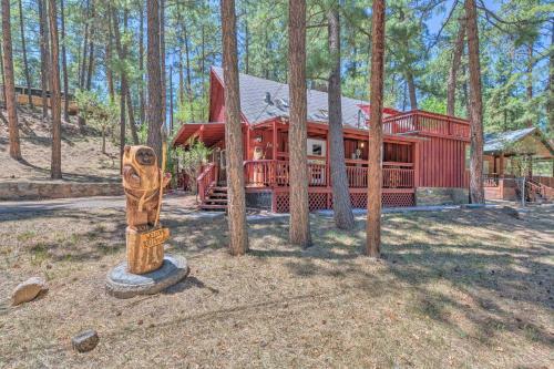 Woodsy New Mexico Abode With Fire Pit And Grill!