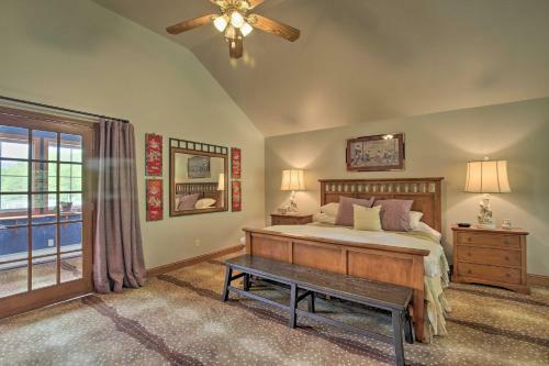 Gardiner Delight Retreat With Private Pool!