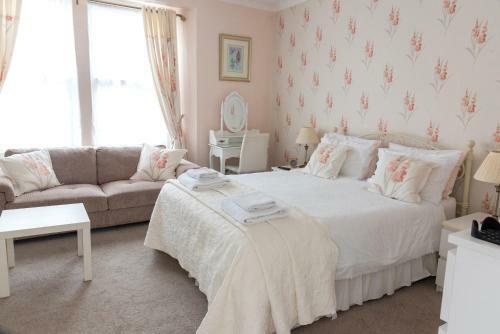 Hostal Rosita Guest House