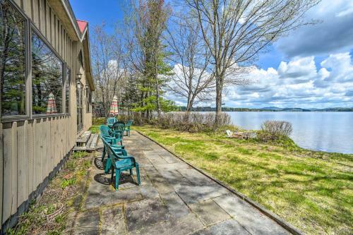 Lake Pleasant Family Home With Canoe And Kayaks!