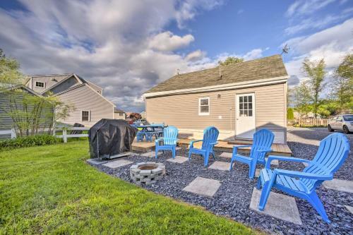 Saratoga Springs Cottage Fire Pit, Boat Dock