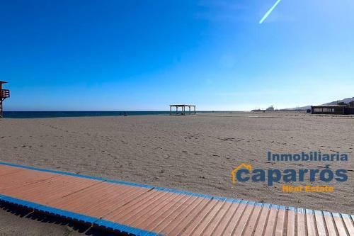 Apartamento Bajo En Residencial Nueva Medina 2