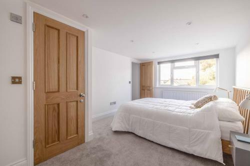 Stylish Victorian Home And Parking Only 5 Mins To Legoland