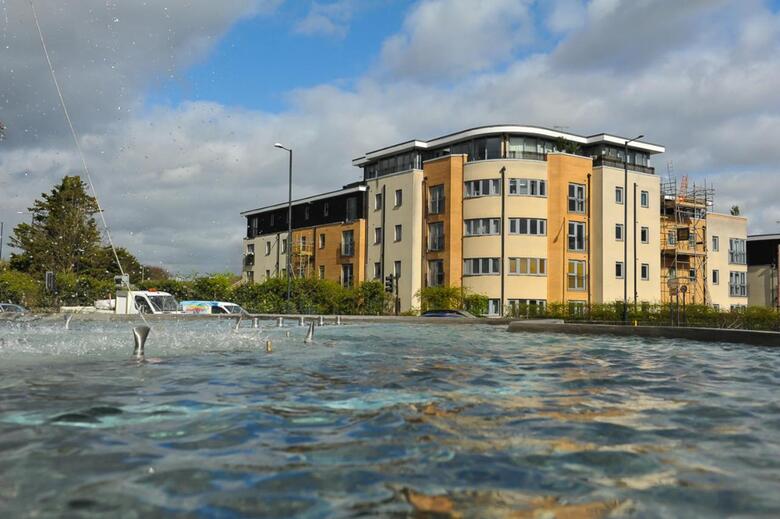 Modern Spacious Two Bedroom 2.5 Bathroom Apartment