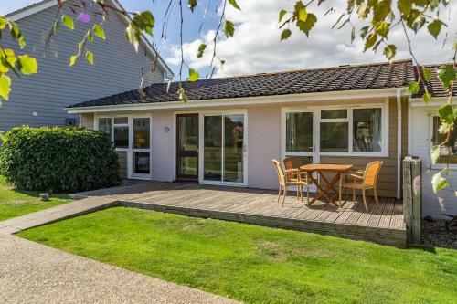 The West Bay Cottages - 3 Bedroom Cottages