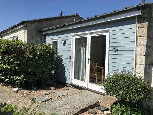 The West Bay Cottages - 1 Bedroom Cottages