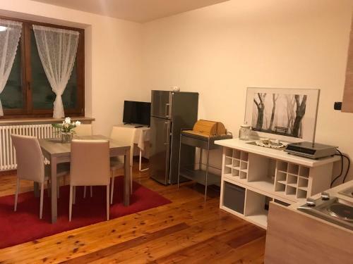 Apartamento Casa Jessica Albisano Vista Lago