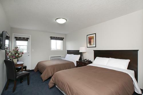 Hotel Alberta Inn & Suites