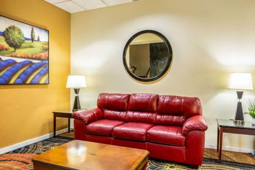 Clarion Hotel Central